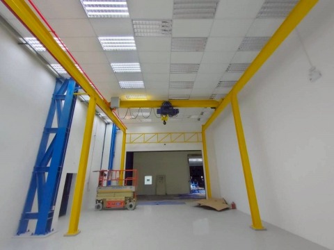 รอกไฟฟ้าโรงงาน